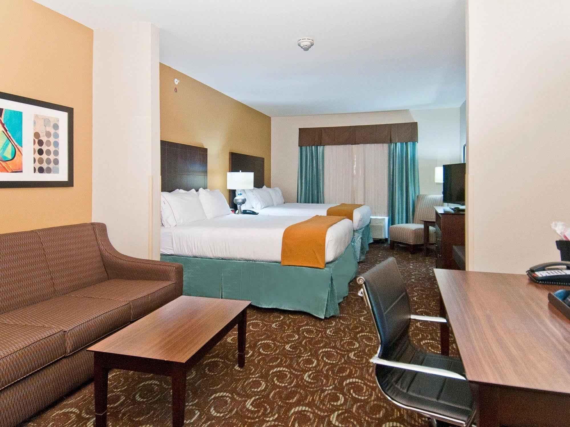 Holiday Inn Express & Suites San Antonio Frost Bank Center By Ihg Kültér fotó